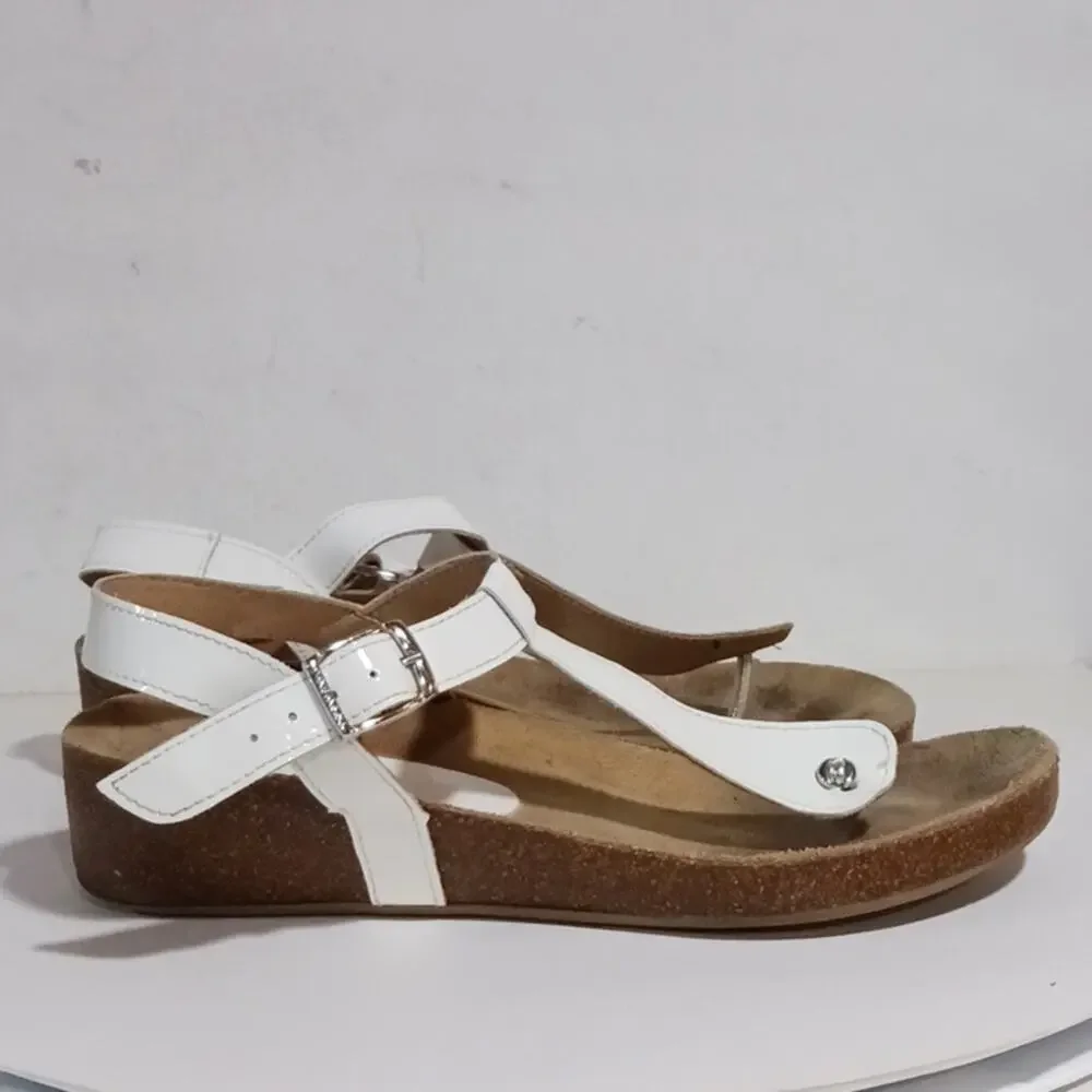 Cordani Gene White Patent Cork Wedge thong sandals sz 39/8